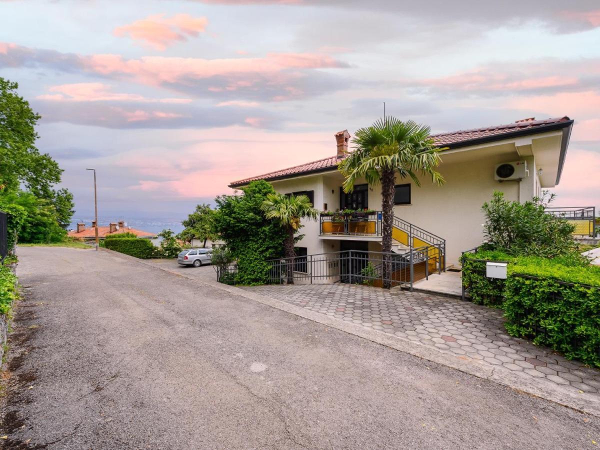 Apartments Vilma Lovran Ngoại thất bức ảnh