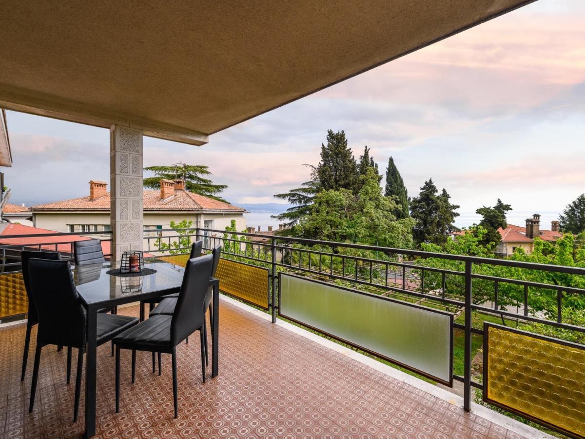 Apartments Vilma Lovran Ngoại thất bức ảnh